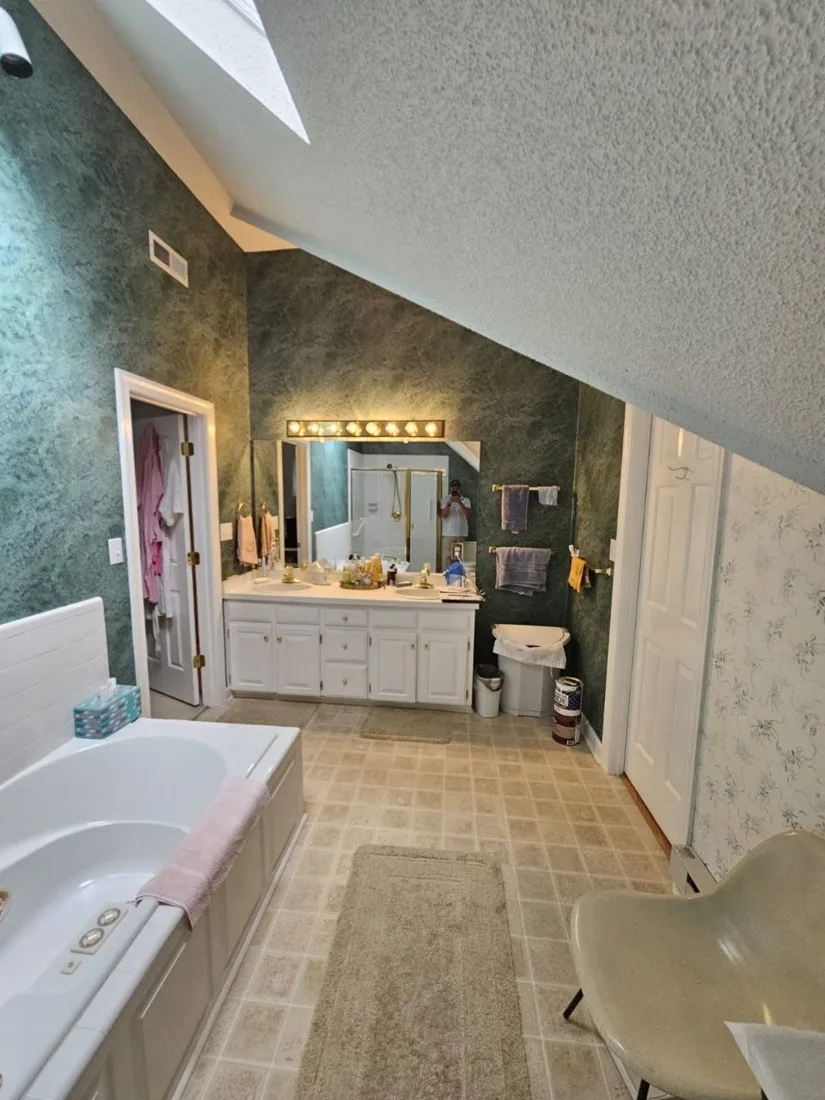 Bathroom ceiling before texture removal